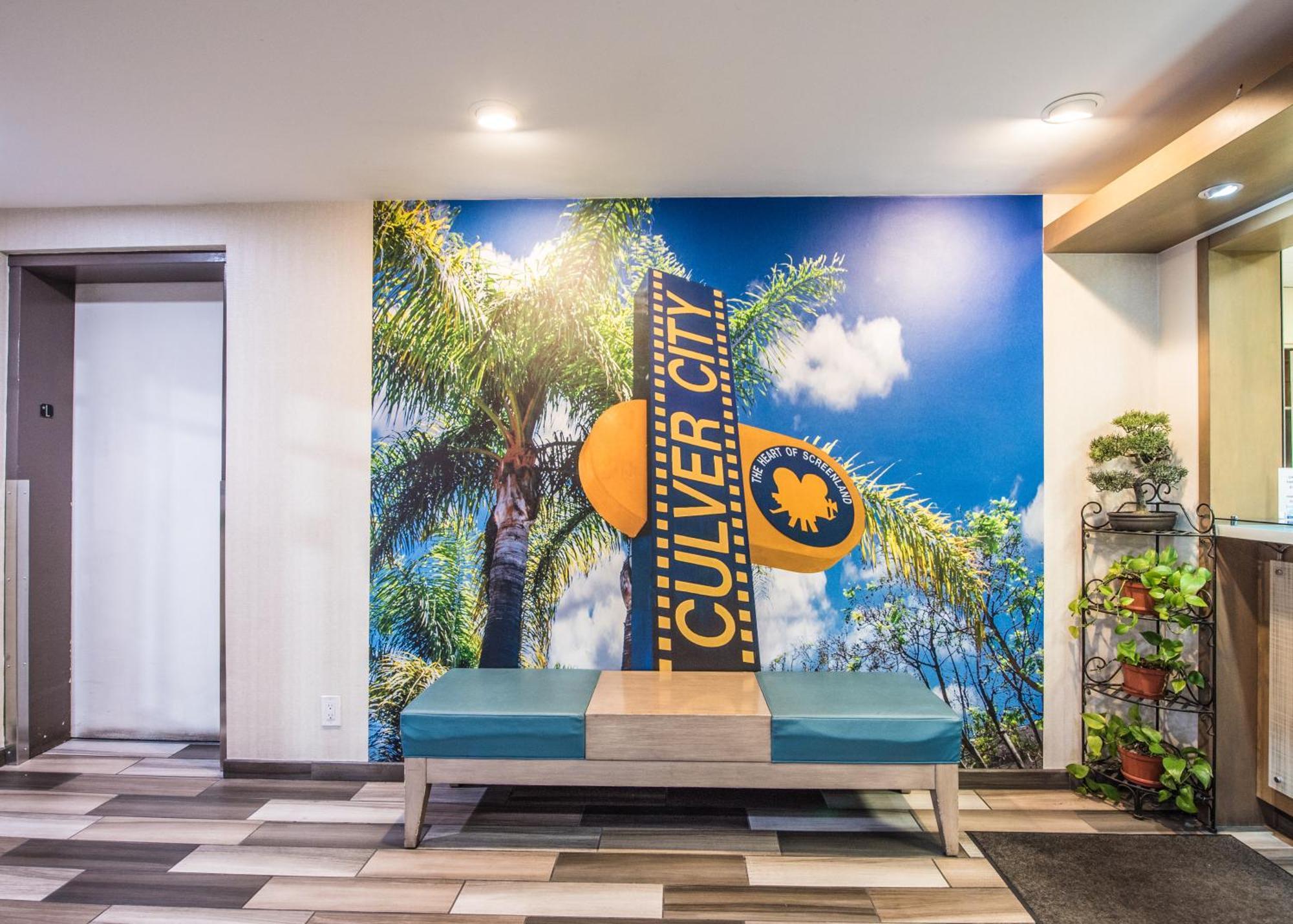 Travelodge By Wyndham Culver City — Fotos 2